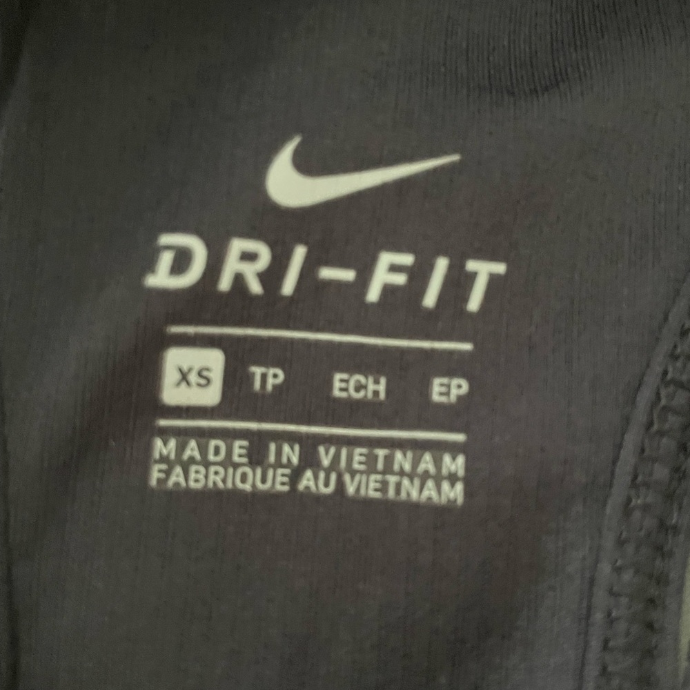 Nike Dri-Fit Racerback tank top - Picture 2 of 3